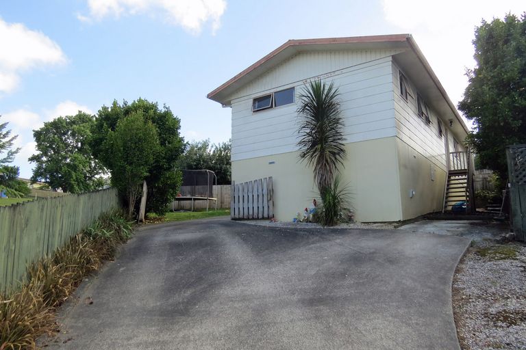 Photo of property in 100 Blundell Place, Te Awamutu, 3800