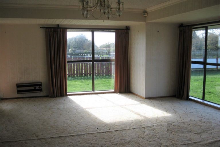 Photo of property in 334 Arapaepae Road, Levin, 5571