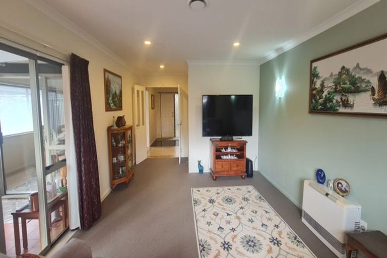 Photo of property in 5 Manhattan Court, Paraparaumu Beach, Paraparaumu, 5032