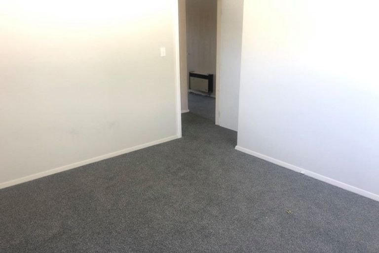 Photo of property in 6 Cruickshank Road, Clouston Park, Upper Hutt, 5018