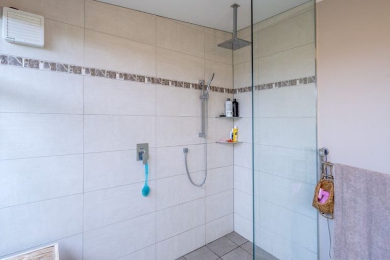 Photo of property in 31 Kapiti Lane, Otaki Beach, Otaki, 5512