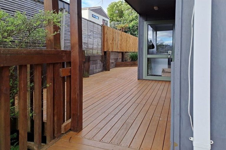 Photo of property in 219 Waitaha Road, Welcome Bay, Tauranga, 3112