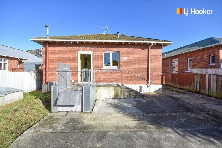 Photo of property in 147 Fitzroy Street, Forbury, Dunedin, 9012