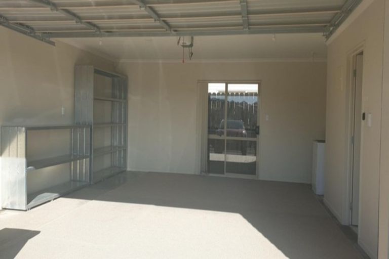 Photo of property in 12 Orbit Place, Flat Bush, Auckland, 2019