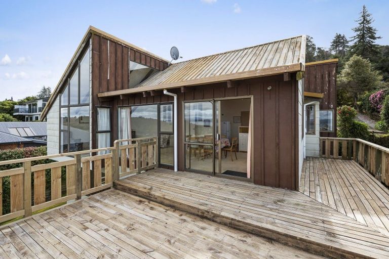 Photo of property in 67 Wakeman Road, Acacia Bay, Taupo, 3330