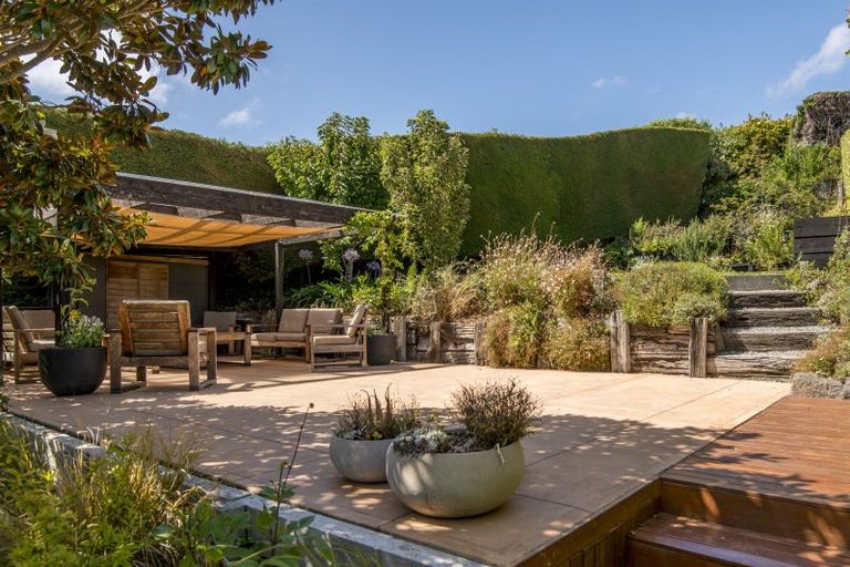 Photo of property in 42 Saint Andrews Hill Road, Mount Pleasant, Christchurch, 8081