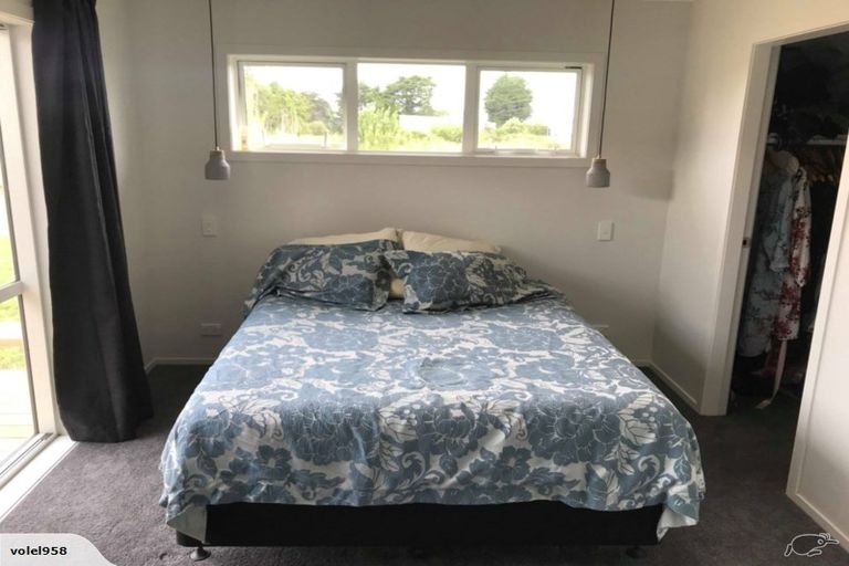 Photo of property in 38 Feist Street, Carterton, 5713