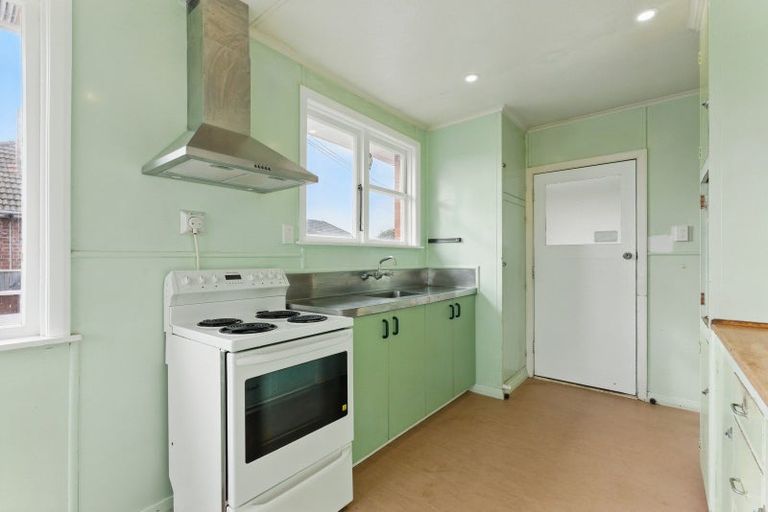 Photo of property in 11 Ward Street, Bulls, 4818