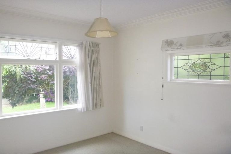 Photo of property in 48 Oxford Terrace, Hutt Central, Lower Hutt, 5011