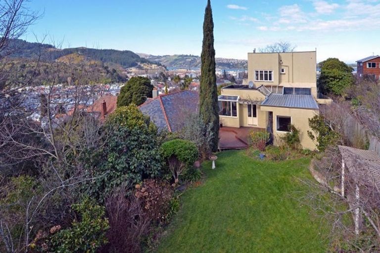 Photo of property in 71 Warrender Street, North Dunedin, Dunedin, 9016