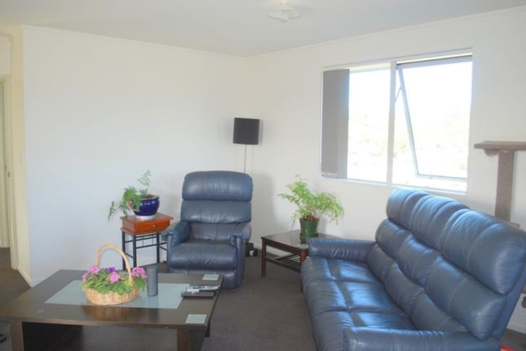 Photo of property in 37 Valley Road, Hikurangi, 0114