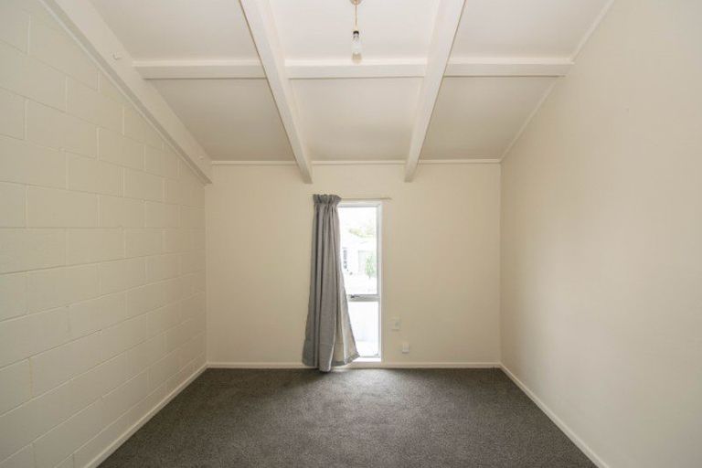 Photo of property in 5b Carvell Street, Blenheim, 7201