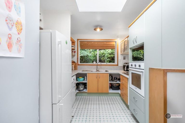 Photo of property in 3d Maungaraki Road, Korokoro, Lower Hutt, 5012