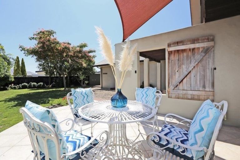 Photo of property in 9 Olive Grove, Havelock North, 4130