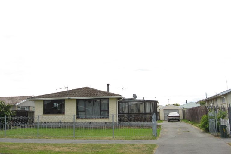 Photo of property in 9 Shetland Street, Woolston, Christchurch, 8062