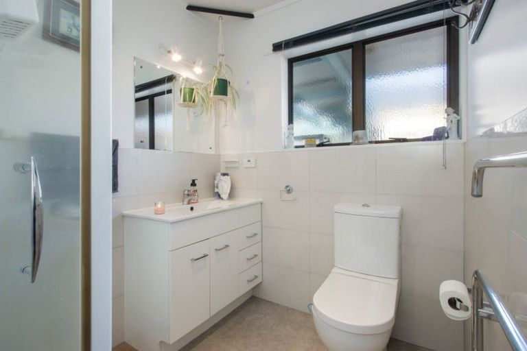 Photo of property in 2/33 Kea Street, Katikati, 3129