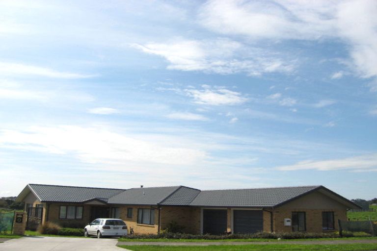 Photo of property in 69 Barrett Road, Whalers Gate, New Plymouth, 4310