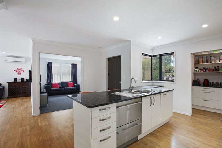 Photo of property in 59 Marendellas Drive, Bucklands Beach, Auckland, 2014