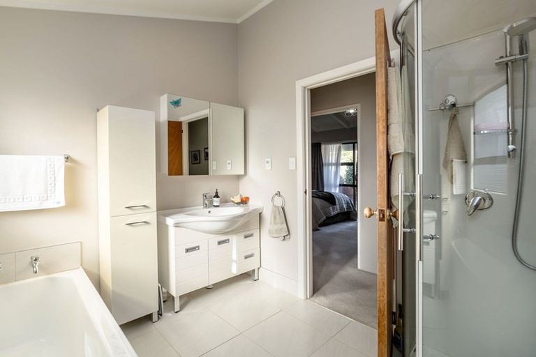 Photo of property in 5b Clifton Avenue, Carterton, 5713