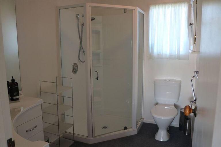 Photo of property in 102 Blue Pacific Parade, Riversdale Beach, Masterton, 5872