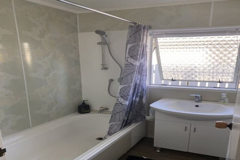 Photo of property in 26 Plunket Avenue, Petone, Lower Hutt, 5012