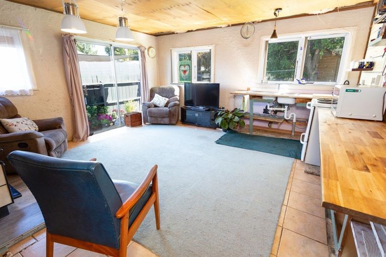 Photo of property in 75 Hutcheson Street, Mayfield, Blenheim, 7201