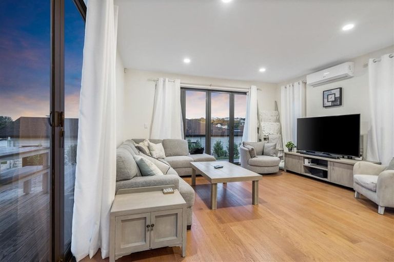 Photo of property in 13 Discovery Drive, Gulf Harbour, Whangaparaoa, 0930