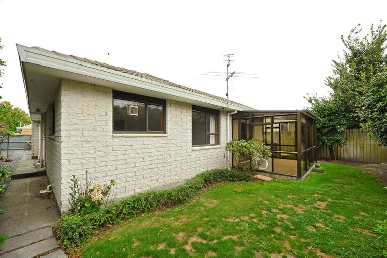 Photo of property in 2/148 Main North Road, Papanui, Christchurch, 8052