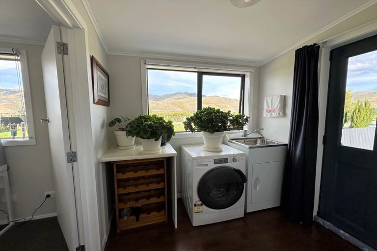 Photo of property in 75a Inniscort Street, Cromwell, 9310