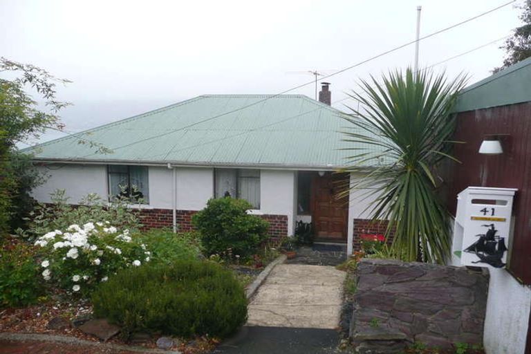 Photo of property in 41 Marion Street, Macandrew Bay, Dunedin, 9014