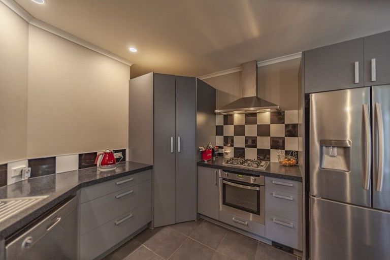 Photo of property in 6 Waitaha Place, Clive, 4102