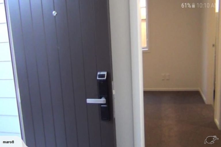 Photo of property in 86a Thurleigh Grove, Karori, Wellington, 6012