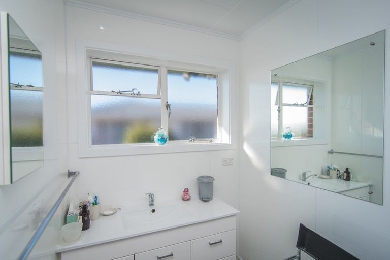 Photo of property in 66 Kent Street, Marchwiel, Timaru, 7910