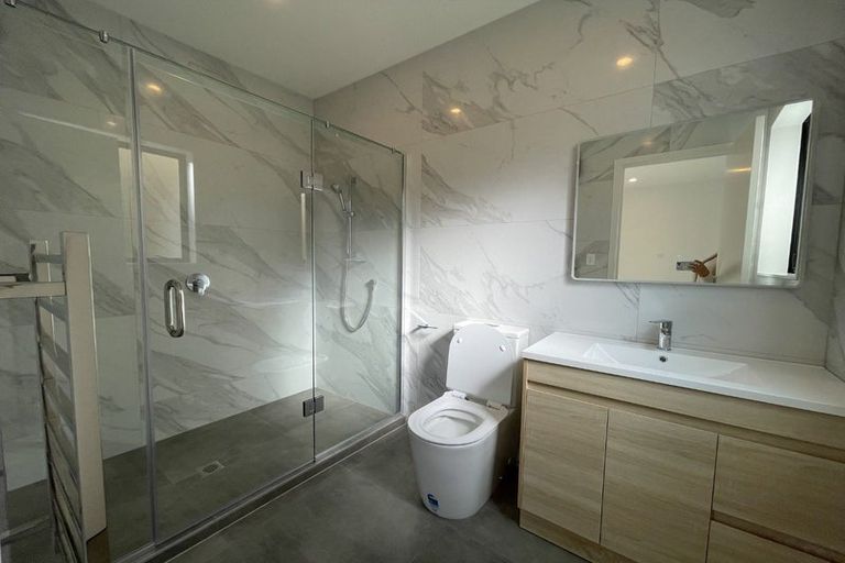 Photo of property in 10 Awaiti Way, Orewa, 0931