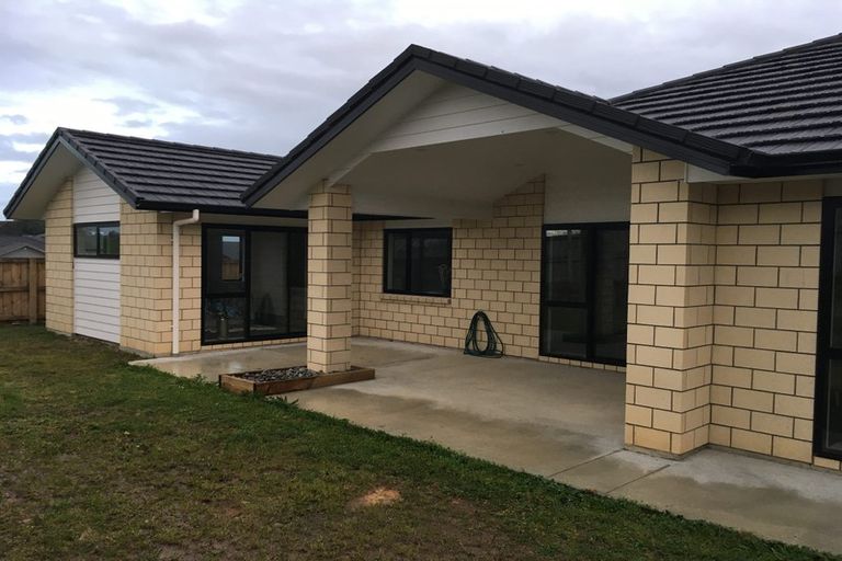 Photo of property in 23 Miharo Crescent, Flagstaff, Hamilton, 3210