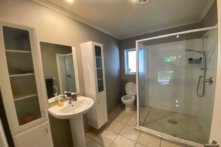 Photo of property in 2 Applecross Lane, Harewood, Christchurch, 8051