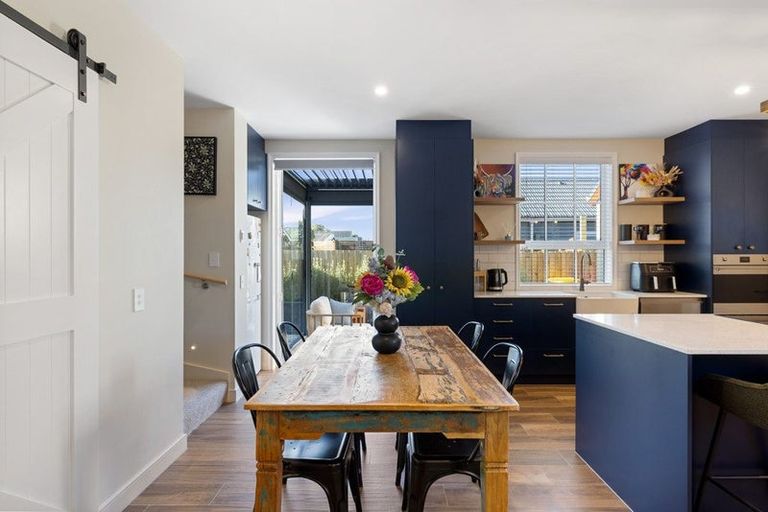 Photo of property in 2/18 Cheviot Street, Spreydon, Christchurch, 8024