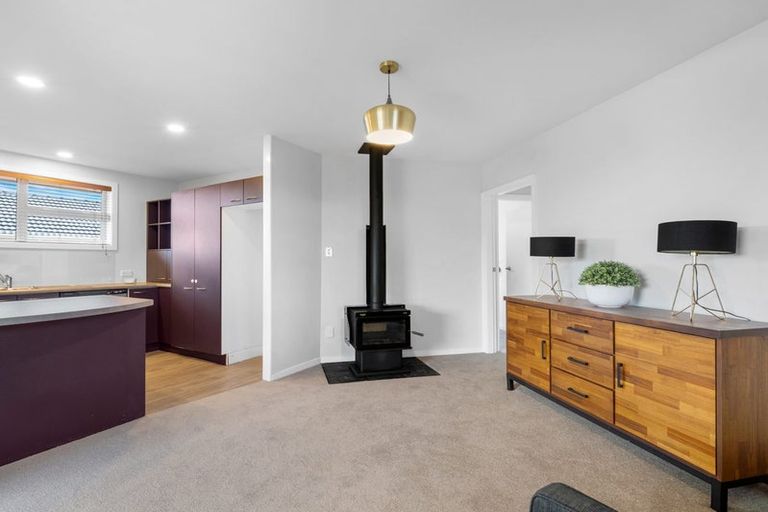 Photo of property in 88 Farquhars Road, Redwood, Christchurch, 8051