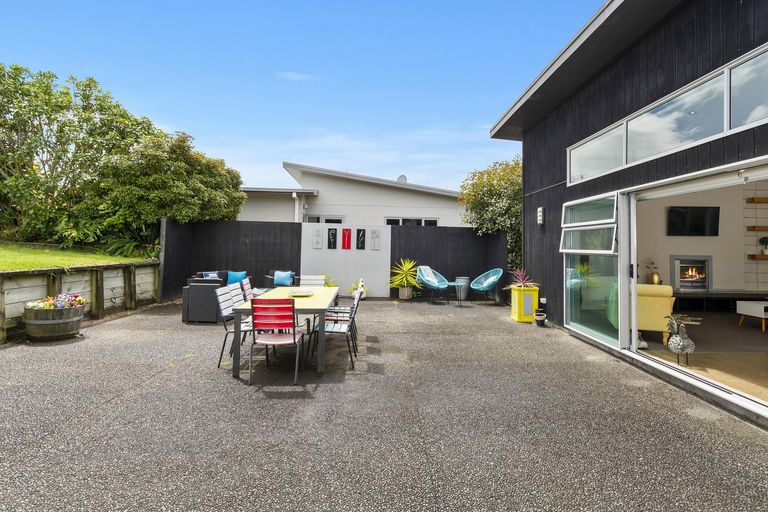 Photo of property in 71 Norm Freeman Drive, Te Puke, 3119