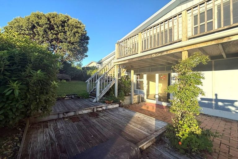 Photo of property in 6 Ayr Place, Papakowhai, Porirua, 5024