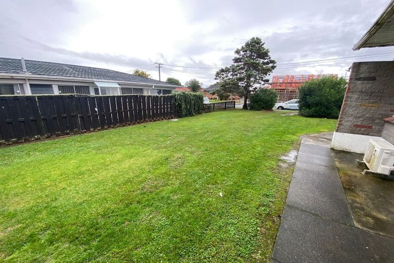 Photo of property in 27a Alexander Avenue, Papatoetoe, Auckland, 2025