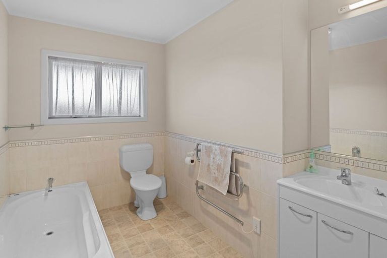 Photo of property in 14a Rugby Street, Levin, 5510