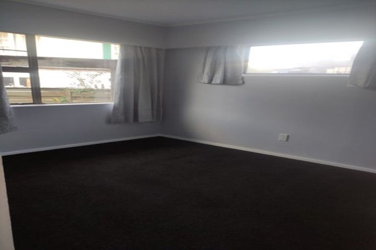 Photo of property in 64 Sunbrae Drive, Silverstream, Upper Hutt, 5019