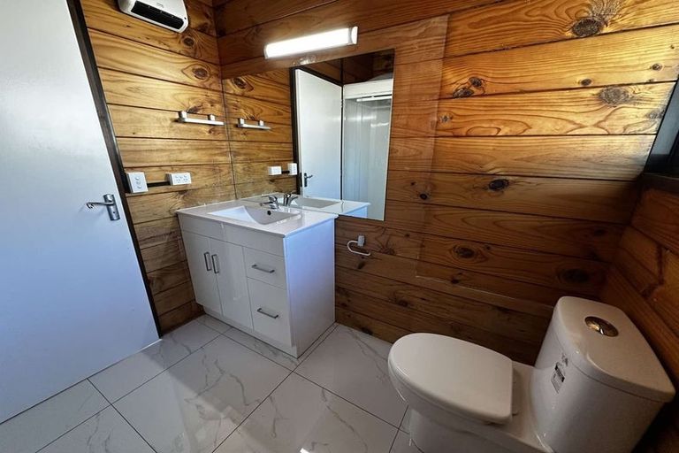 Photo of property in 77 Park Road, Belmont, Lower Hutt, 5010