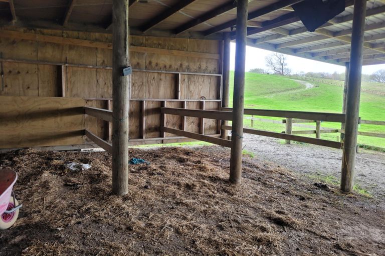 Photo of property in 1470 Oneriri Road, Kaiwaka, 0573