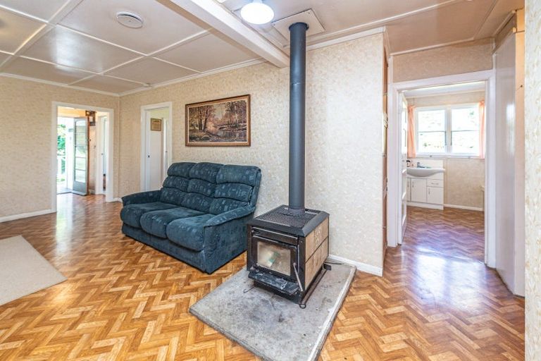 Photo of property in 282 Parahaki Road, Waverley, 4591