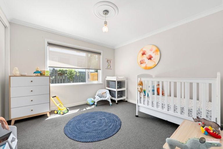 Photo of property in 35 Park Road, Belmont, Lower Hutt, 5010