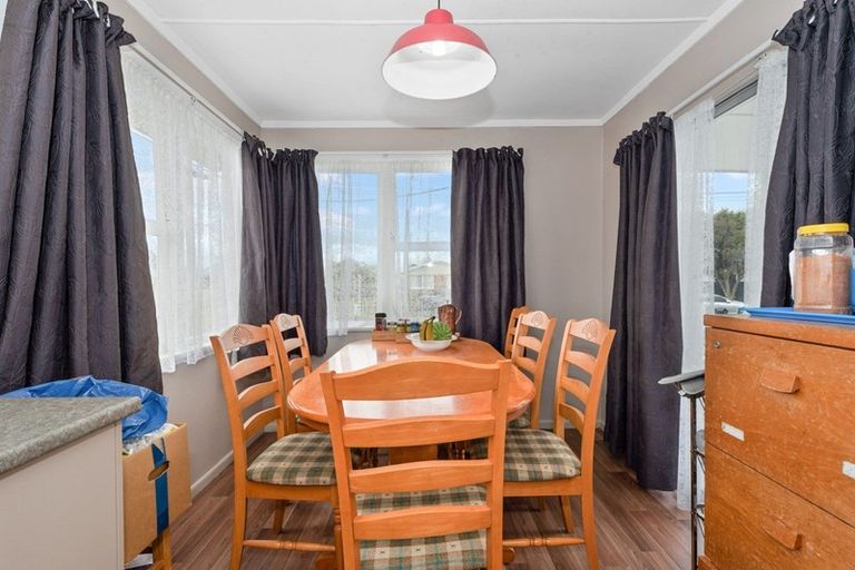 Photo of property in 20 Yvonne Street, Melville, Hamilton, 3206