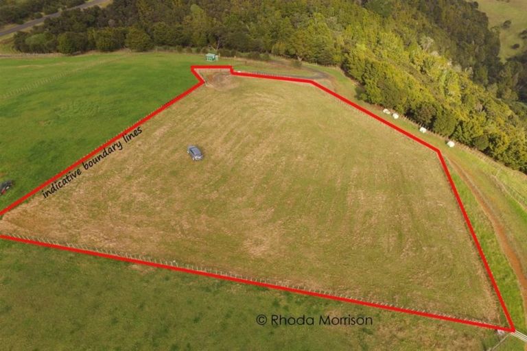 Photo of property in 16 Little Lane, Tinopai, 0593