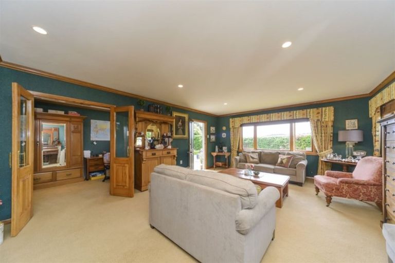 Photo of property in 1911 Makino Road, Halcombe, Feilding, 4779